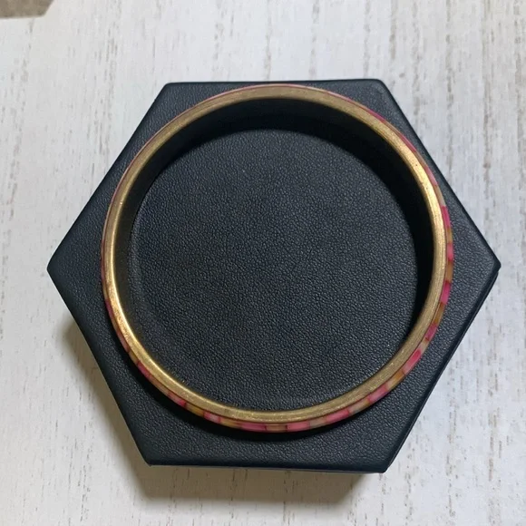 Vintage Bangle Bracelet - Picture 4 of 5